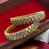 Kada Kundan Bangle-Square -Golden- G3654
